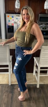 MoreAndMore from Glasgow City,United Kingdom